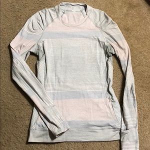 Lululemon size 6 longsleeve shirt